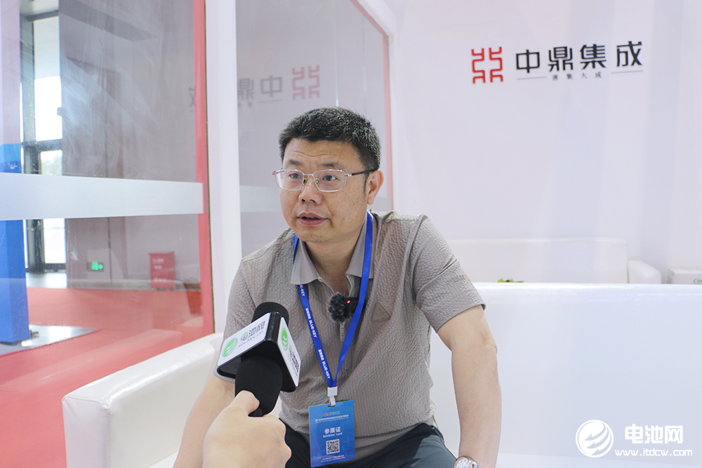 无锡中鼎集成技术有限公司常务副总李小兵