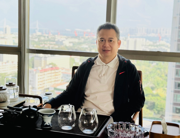 广东中捷精创化学有限公司董事何明德