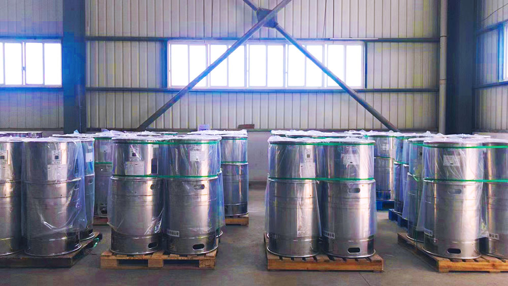 六氟磷酸锂产品 图片来源：深圳新星