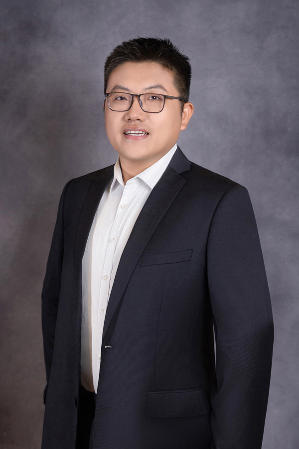 清陶（昆山）能源发展集团股份有限公司 总经理 李峥