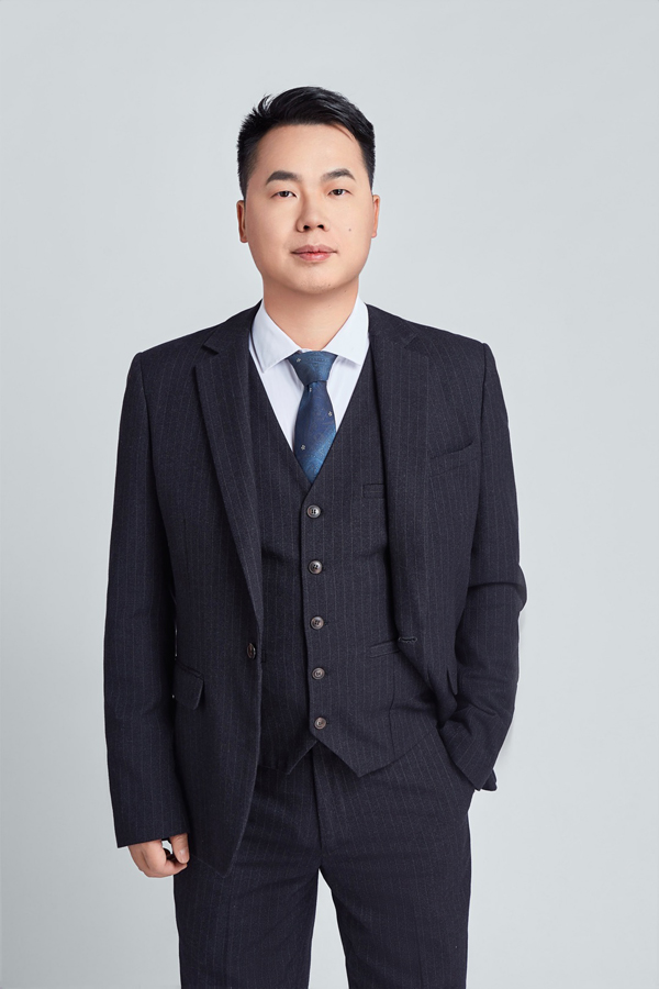 合源锂创（苏州）新能源科技有限公司 董事长 刘敏