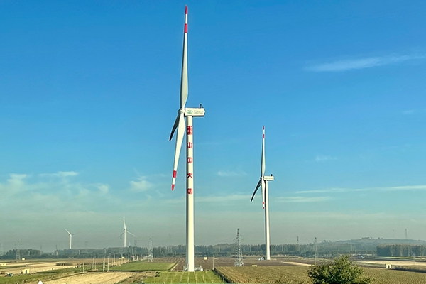 国家发改委：11月份我国发电7310亿千瓦时 风光发电量大幅增长