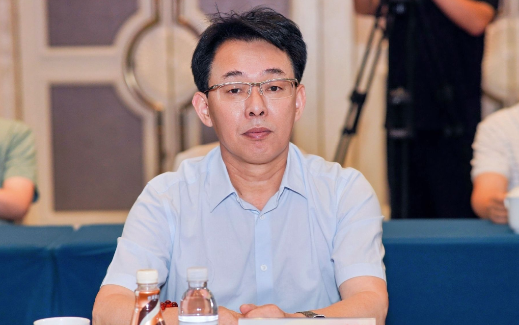 于清教：柔肩擎千钧！致敬电池新能源产业木兰力量