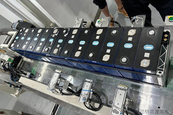 云南昆明隆美储能智造产业园首台储能电池PACK产品正式下线