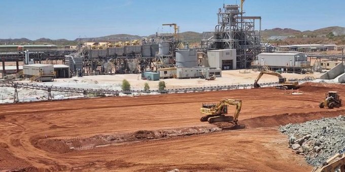 锂价再次跌至14万元关口！今年全球锂资源需求有望达200万吨LCE