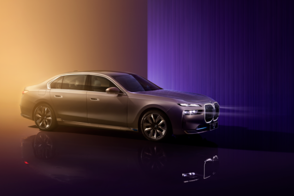 宝马前三季度销售纯电动车超12.8万辆 同比增长翻倍