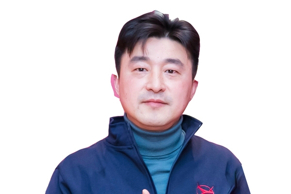 品鹭新材陆华光：愿各位如龙腾飞，事业步步高升！