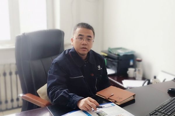 航盛粉体孙树峰：祝新老朋友们在2024年大展鸿图，家庭幸福！