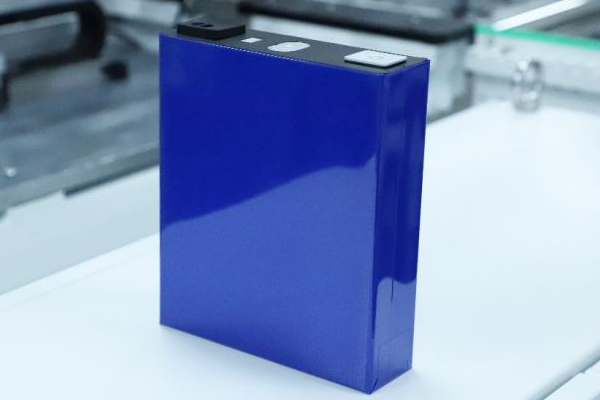 含磷酸铁锂储能系统！500MW/1GWh储能项目EPC中标候选人公示