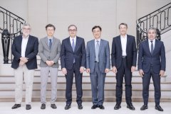 海外磷酸铁锂电池起风！国际车企派发39GWh大单