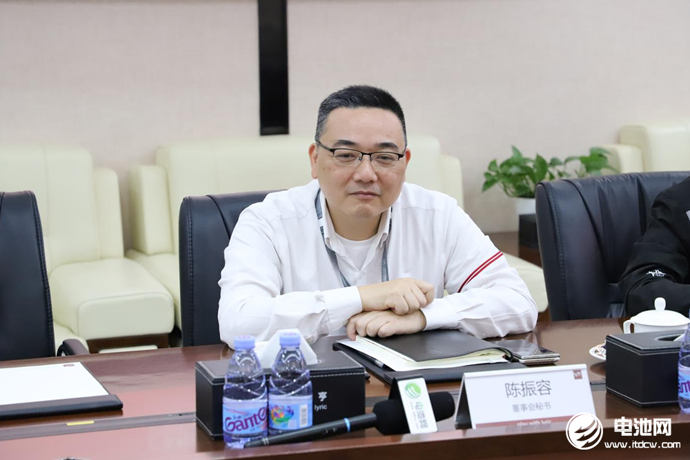 中国电池新能源产业链调研采访团（广东站）一行到访利元亨