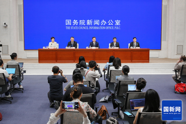 新闻发布会现场（刘健 摄） 图片来源：国新办