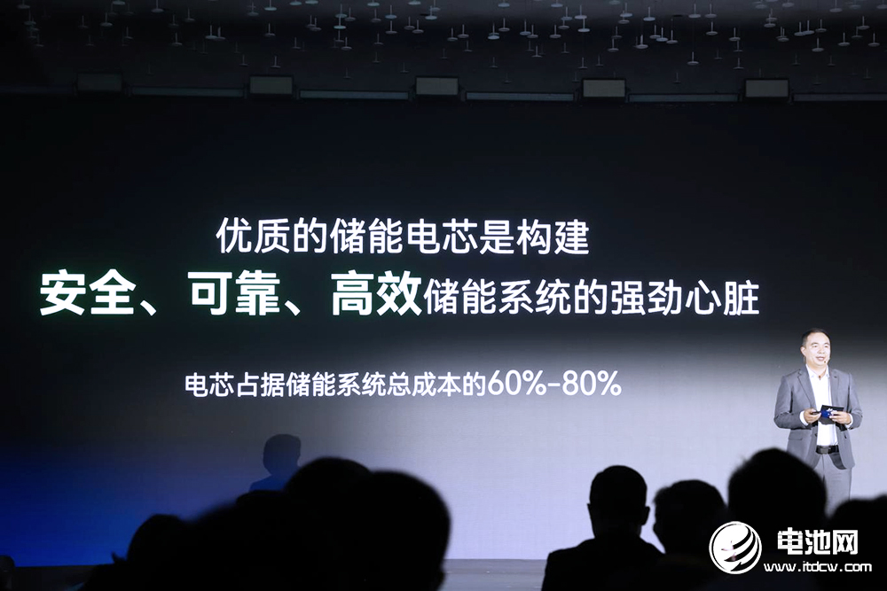 宁德时代点名储能行业“参数通胀”！欲用587Ah定义下一代储能