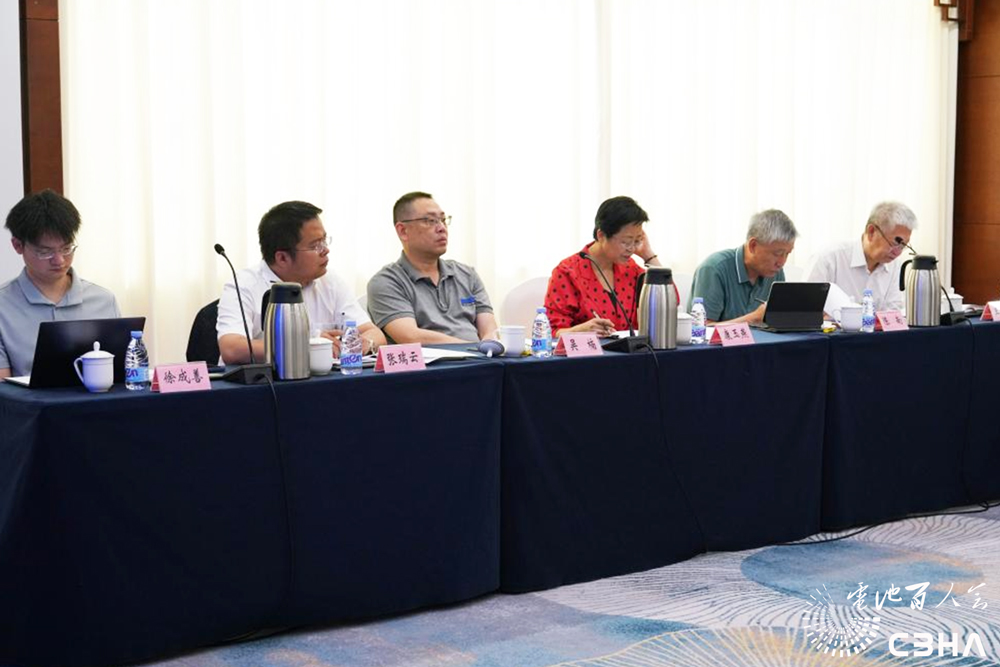 城市新能源公交车动力电池系统超保更换技术规范专家评审会在京圆满举行