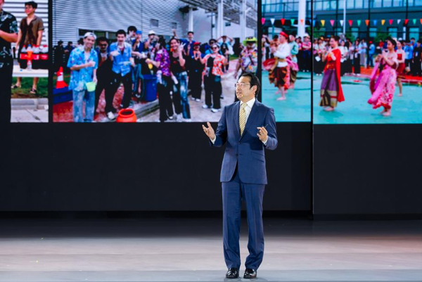 比亚迪正式交付客户第9万辆新能源汽车