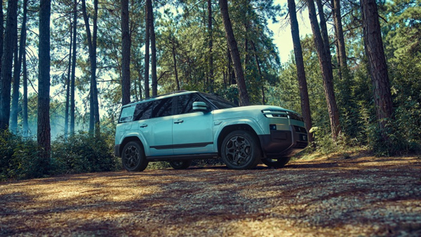 比亚迪“大五座天花板”方程豹钛7火爆上市 售价17.98万元起