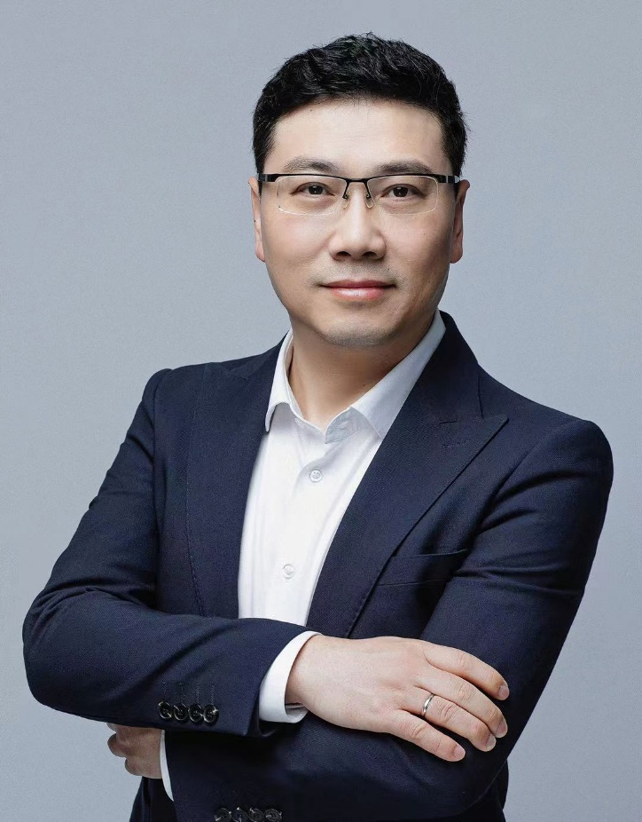 远景动力全球首席执行官 万飚