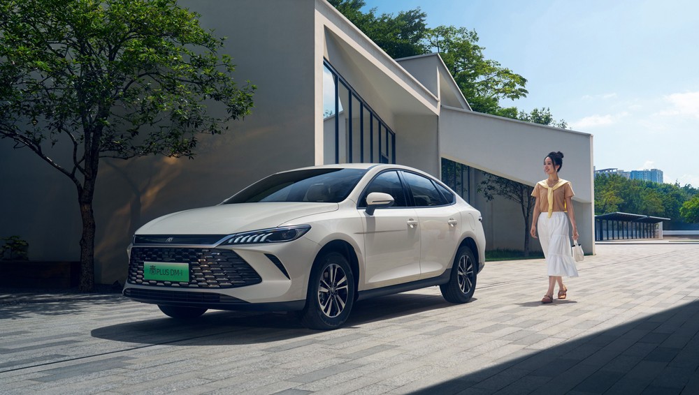 第二代秦PLUS上新6.98万元起