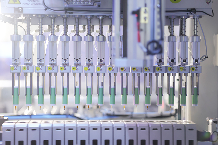 图片来源：豪鹏科技