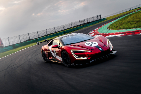 仰望汽车全系登陆广州车展