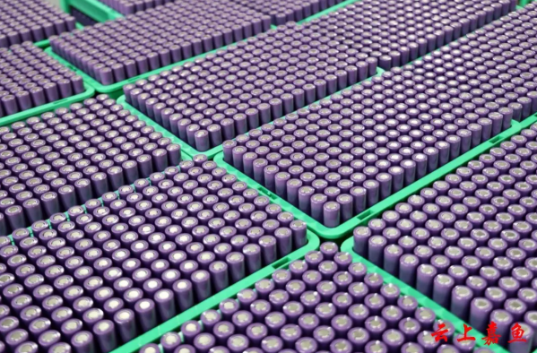 下半年产线将增至32条 嘉鱼品能电池设计日产能将达150万支 下半年产线将增至32条 嘉鱼品能电池设计日产能将达150万支