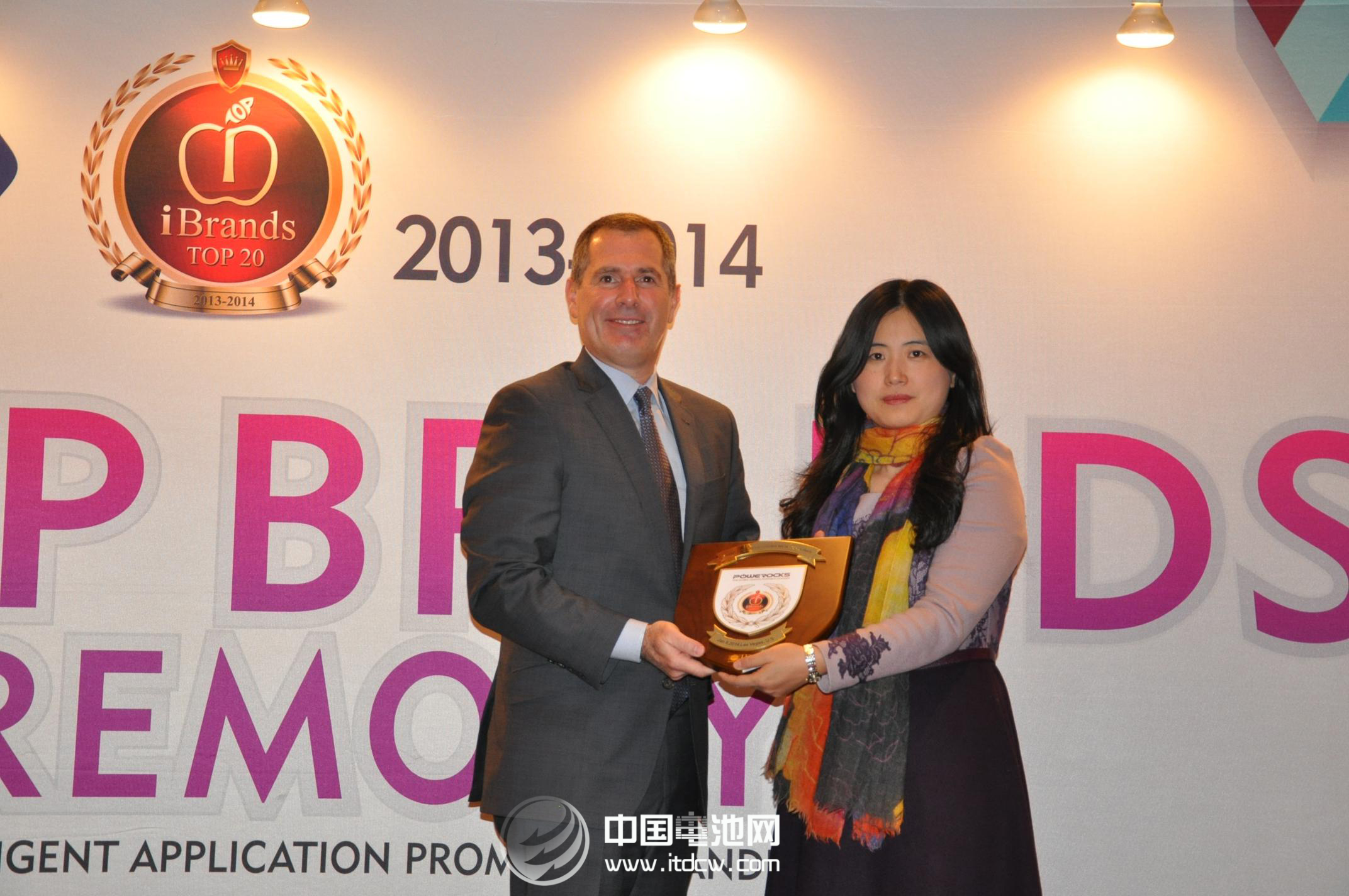 Powerocks闪亮2014美国CES展