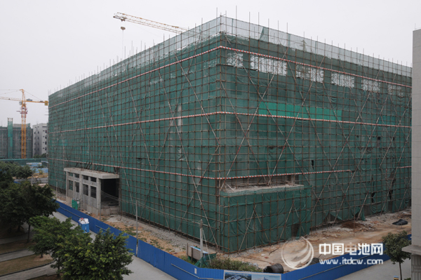 易事特智能微电网产业化基地建设项目顺利封顶