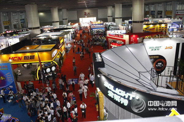 聚焦新能源汽车之充电乱象