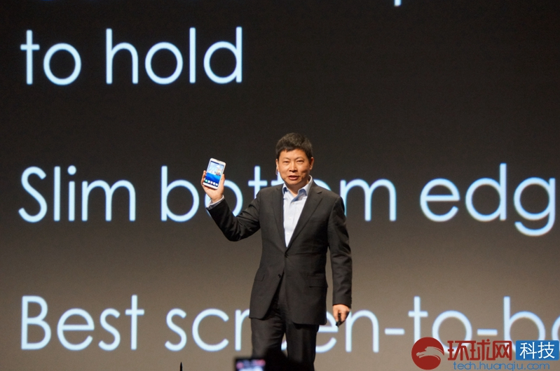 智能手机发货量去年破10亿 华为稳居全球第三