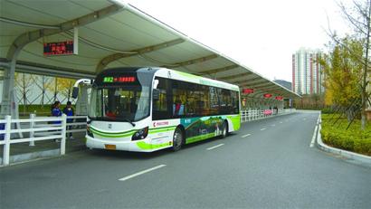 青岛422辆电动公交车直通世园会 开多条线路