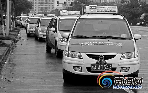 海口纯电动的士跑得累 电池充满只能跑100公里
