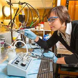 美研制液体电极电池 可反复充电且安全环保