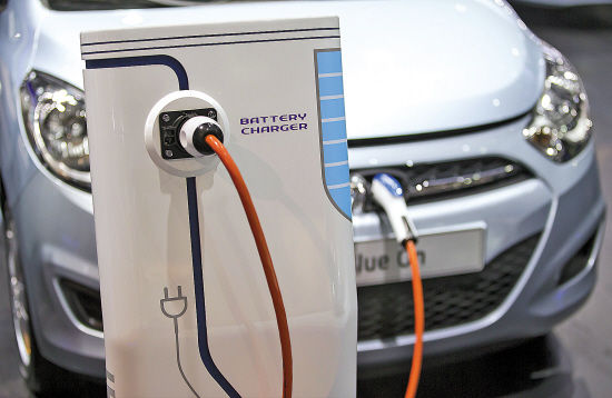 电动车发展依旧坎坷 欲突破瓶颈需基础先行