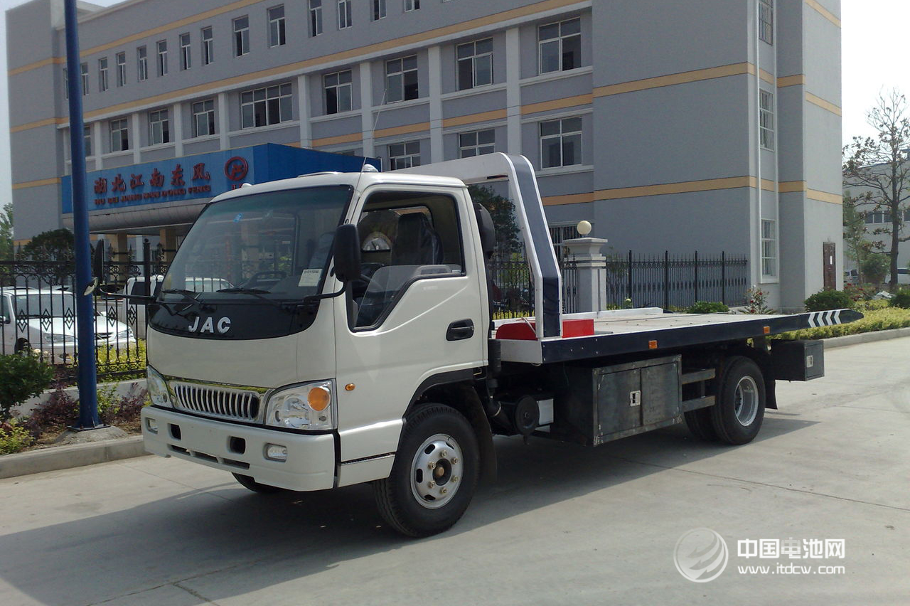 江淮汽车：2013年净利9.17亿 同比增85.39%