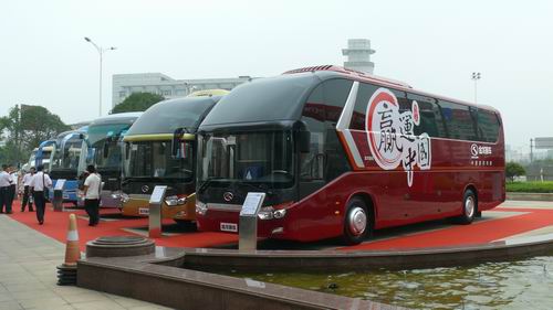 金龙客车将在武汉设整车厂 年产万台纯电动车