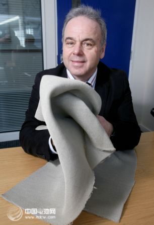 英国研发特殊纤维可储能 智能穿戴概念或爆发