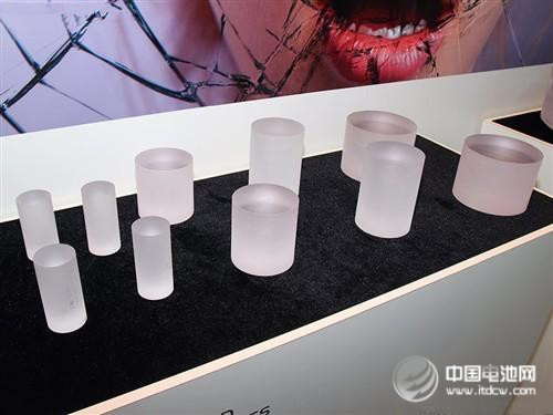 苹果手机选蓝宝石玻璃的心思：康宁你不懂？