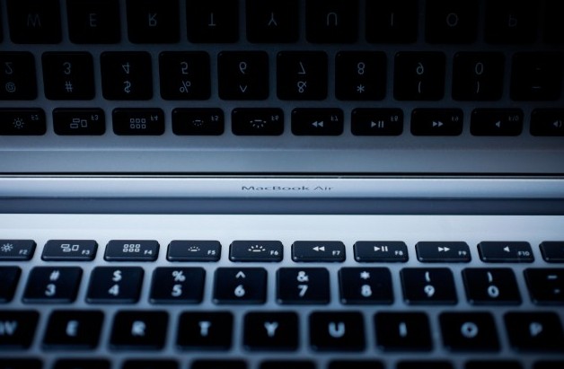 笔记本长期连接电源有害电池健康