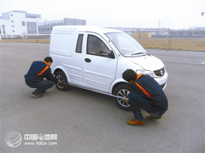 天津30辆“滨海制造”新能源快递汽车3月上路