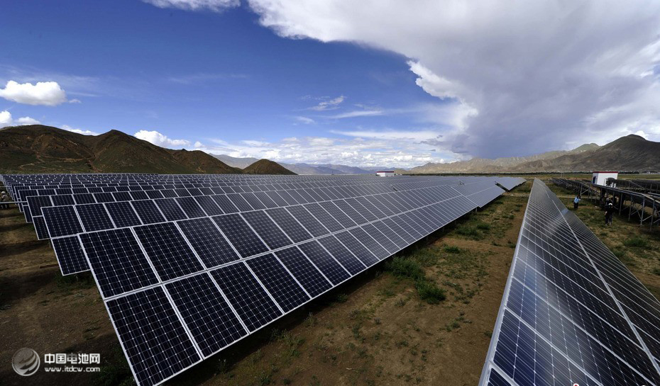 政策助力光伏行业回暖 融资困境亟待突破