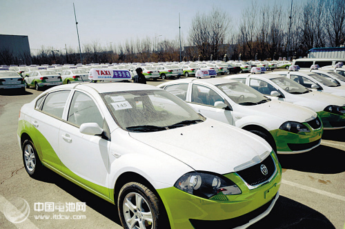 上海计划到2015年推广应用1.3万辆新能源车