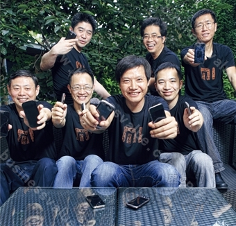 雷军判断：手机业电商竞赛将快速展开 小米将加入竞争