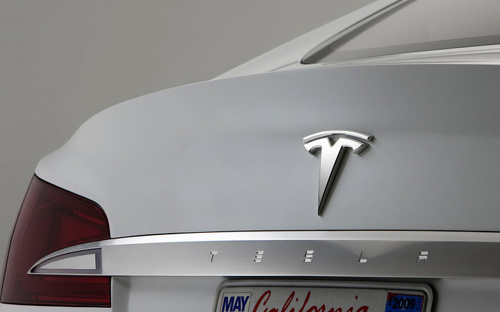 充电网络成入华难题 还原神话背后的特斯拉