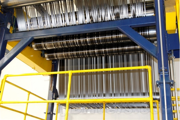 揭秘性感迷人的宝马i8：帅的一塌糊涂