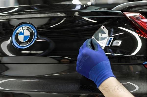 揭秘性感迷人的宝马i8：帅的一塌糊涂