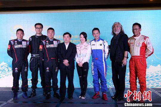 　“九球天后”潘晓婷今日受邀担任首届环青海湖（国际）电动汽车挑战赛形象大使