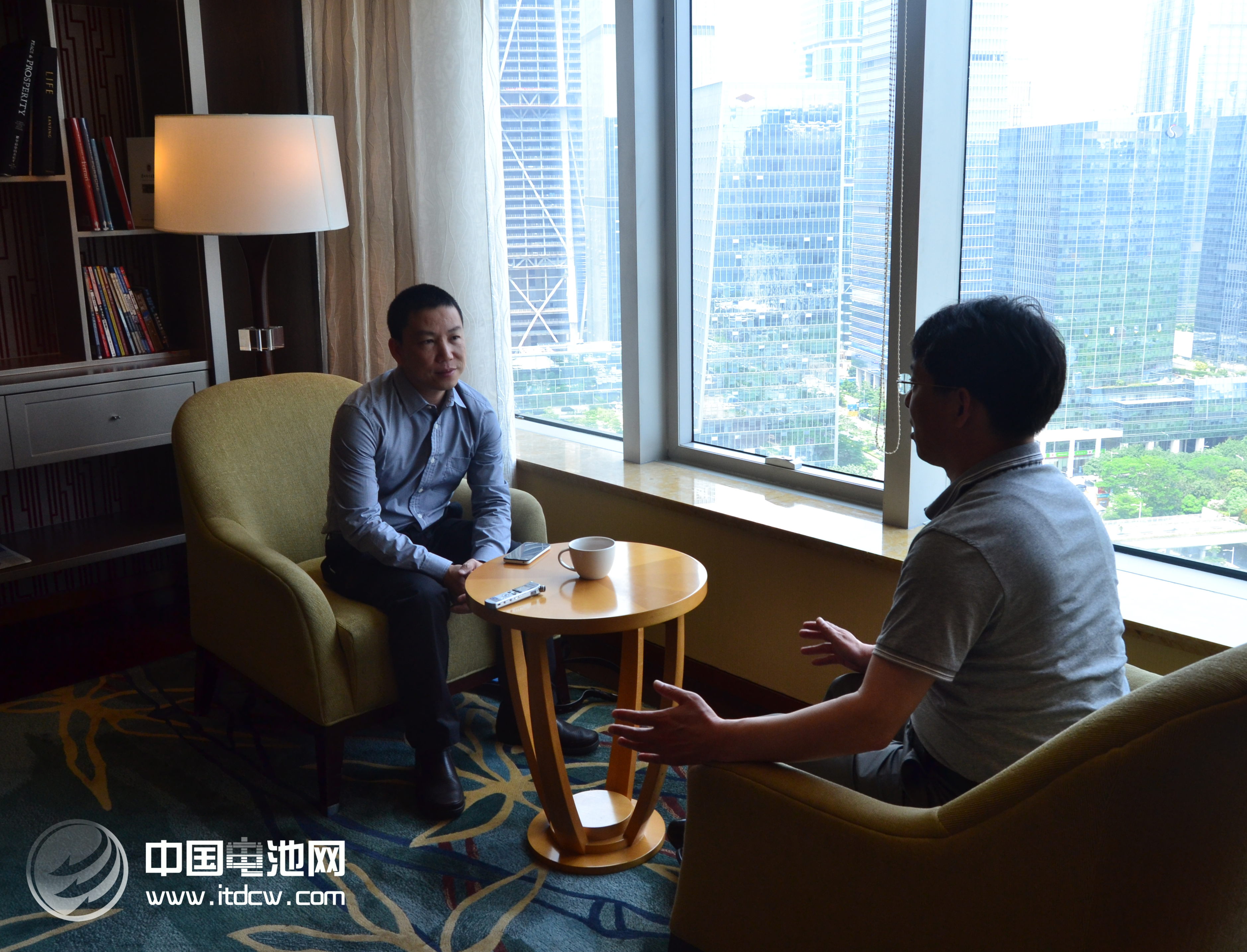 黄嘉曦：把mophie品牌做成移动电源里的苹果