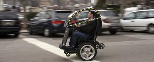 巨头“秀”新能源汽车 新能源车仍有三大障碍