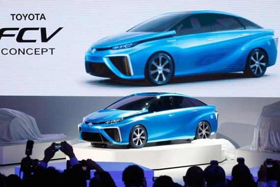 多方质问求答案：燃料电池国内外差异存几成