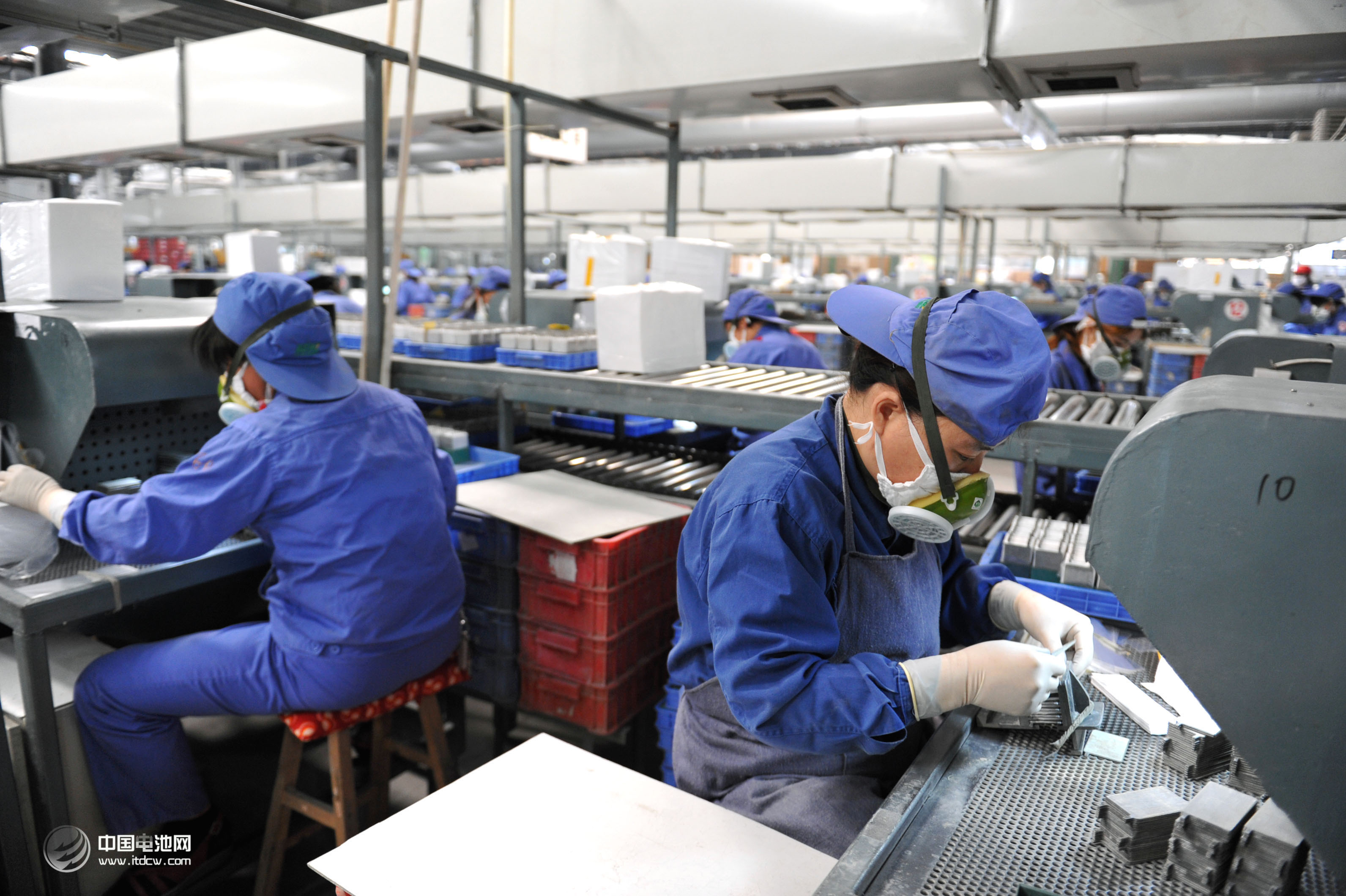 铅蓄电池行业利润率仅3.5%  征收消费税支持率低 